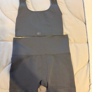 SET Active Gray Sports Bra and Leggings Set